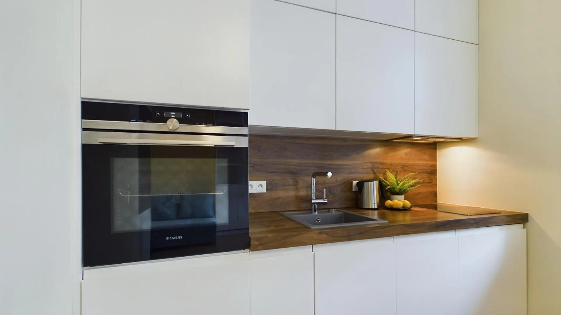 Apartment Bright Studio Near The Palace Of Culture & Science By Noclegi Renters Warsaw Poland